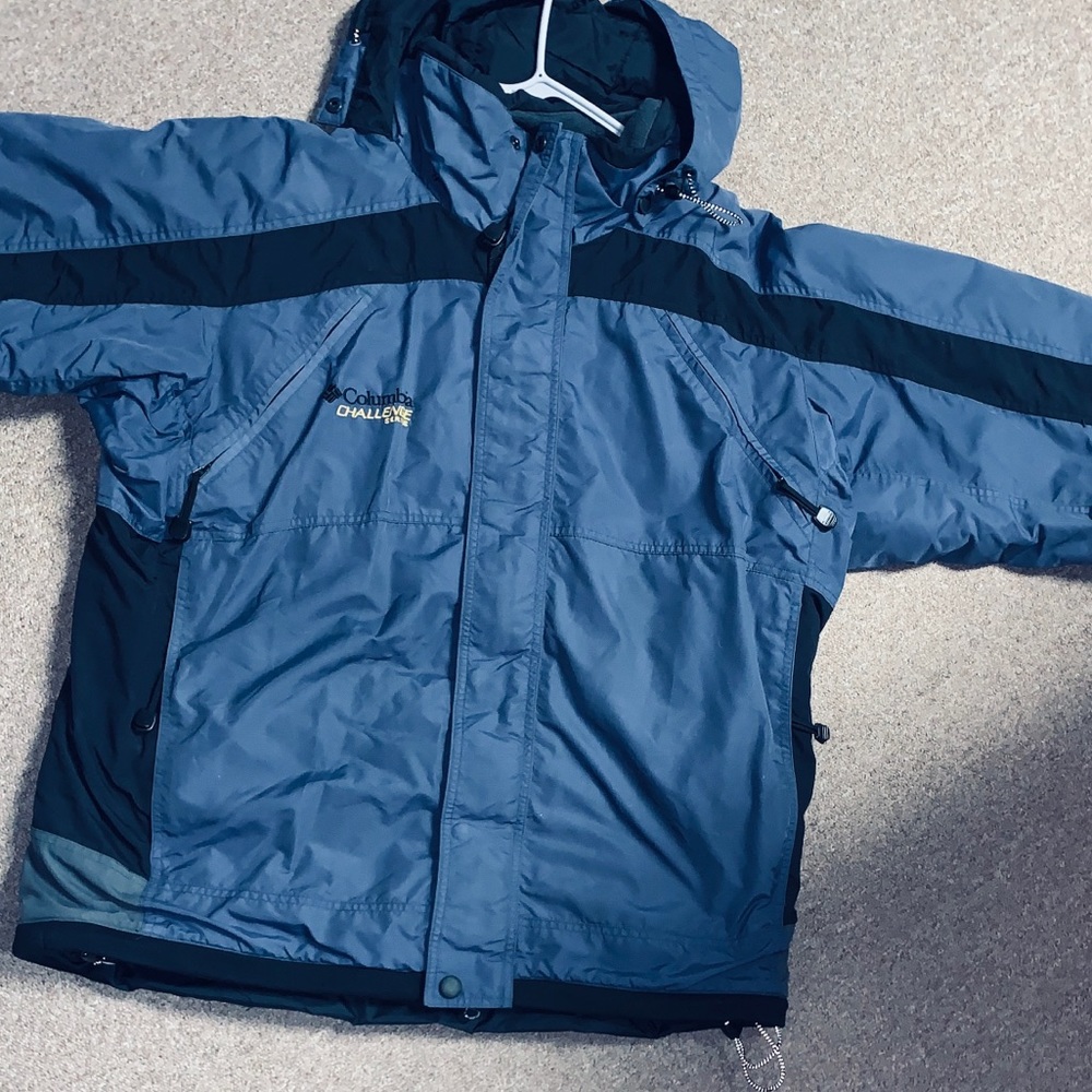 Men’s Columbia winter coat.
